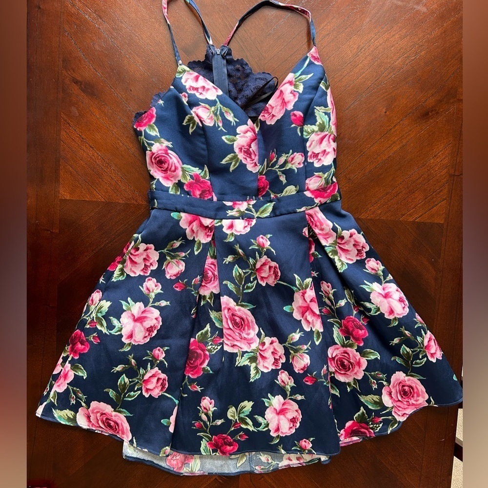 B. SMART Floral women  Dress in Navy and Pink size 15